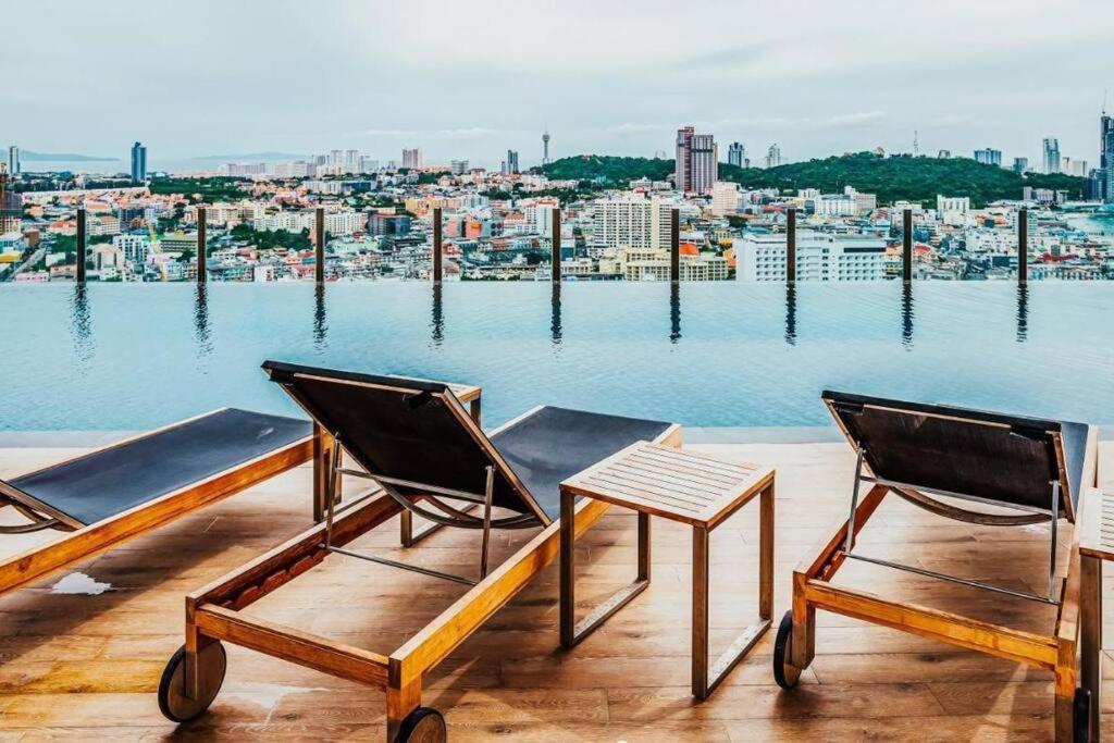 Sea View 2 Bed Room Condo @ Central Pattaya Exterior photo