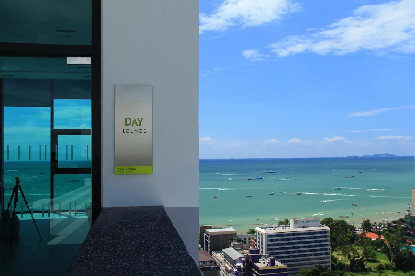 Sea View 2 Bed Room Condo @ Central Pattaya Exterior photo